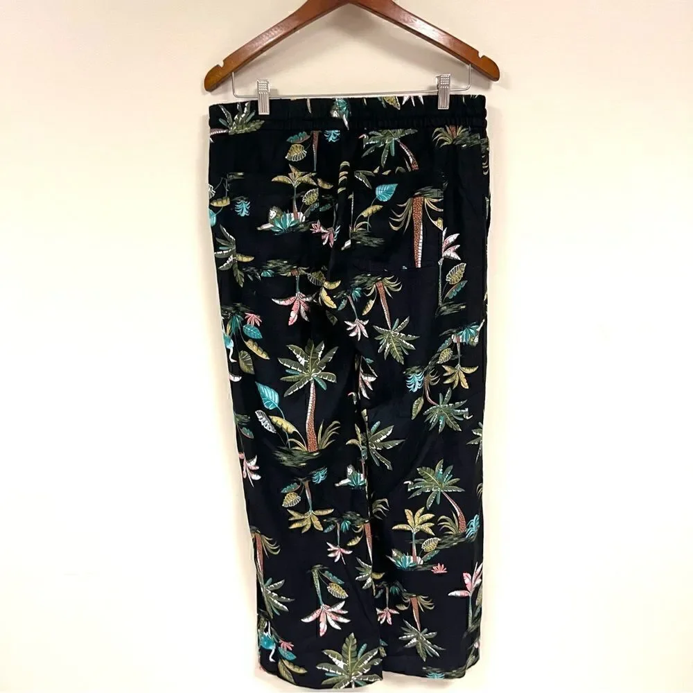 👠Old Navy linen blend tropical print pants.  Size M